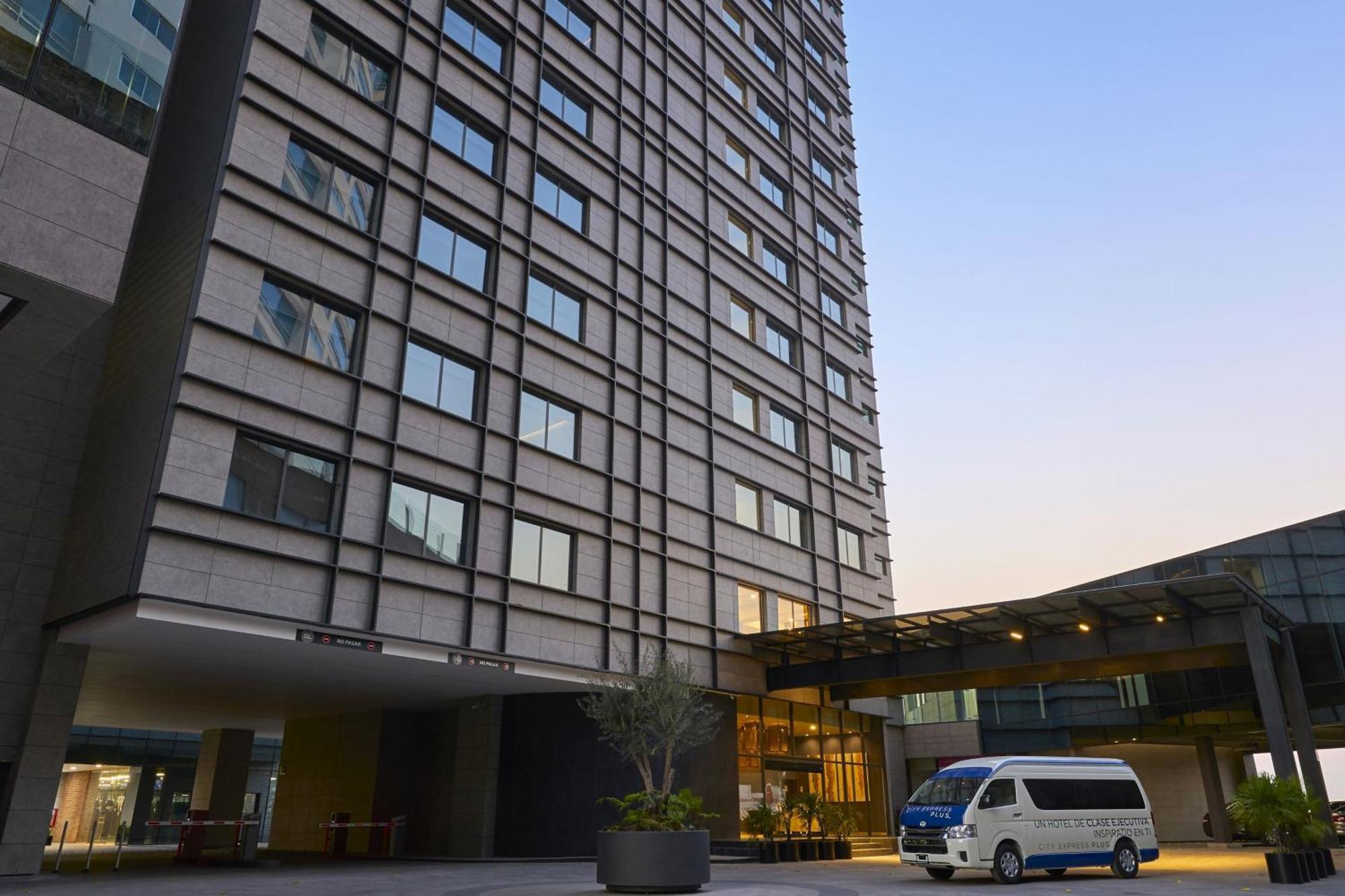 City Express Plus By Marriott Ciudad De Mexico Interlomas Eksteriør bilde